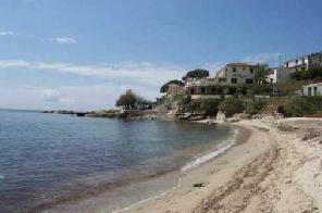 Xtrallusion photo library of independent, self-guided walking and sightseeing holidays in Italy. Pictures, images, photos and photographs taken along the way of this 1-day walking itinerary, to give you a visual impression of the day's walk.